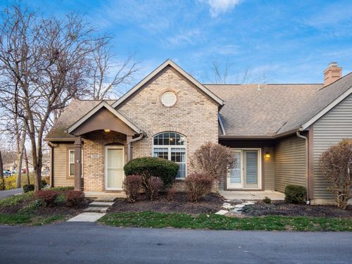 7647 Redman Ln, Reynoldsburg, OH, 43068-8119 | Card Image