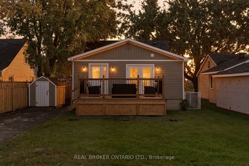 25 Roosevelt Dr, Smiths Falls, ON, K7A3J7 | Card Image