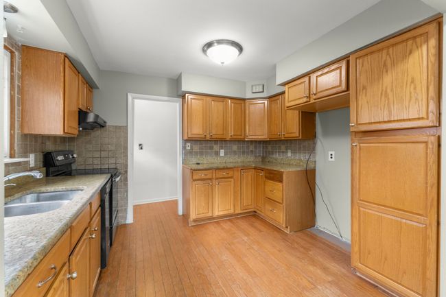 15167 Keppen Ave, House other with 4 bedrooms, 2 bathrooms and null parking in Allen Park MI | Image 11
