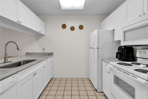 205-30 Plantation Drive, Vero Beach, FL, 32966 | Card Image