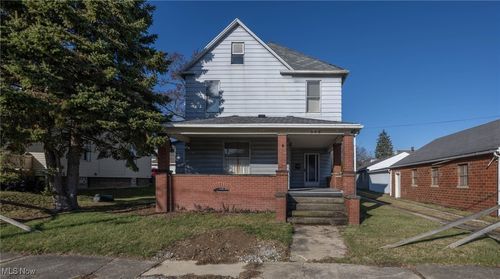 329 W Cambridge Street, Alliance, OH, 44601 | Card Image