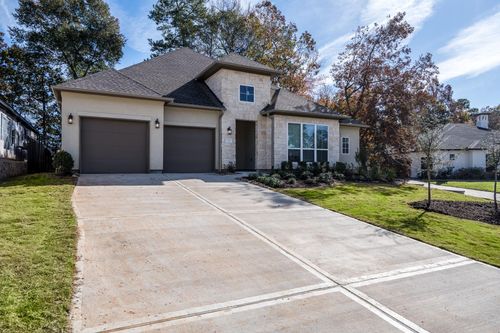 1723 Divino Pass, Conroe, TX, 77304-2381 | Card Image