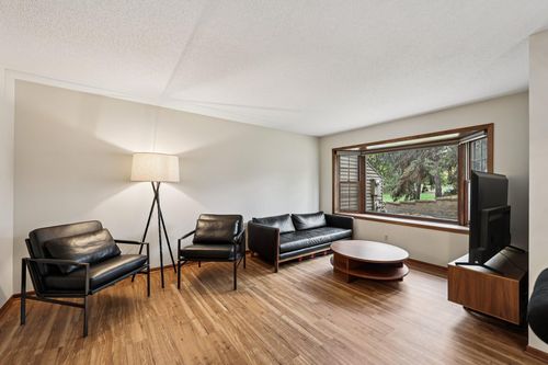 320 Karen Ln Ne, Columbia Heights, MN, 55421-4610 | Card Image