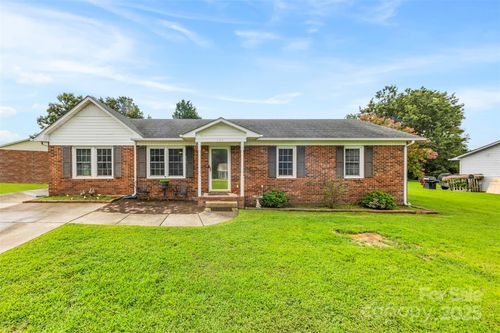 9-111 Hicks Rd, Grover, NC, 28073-9556 | Card Image