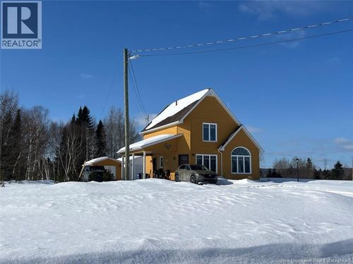 18 Rue Couturier, Rivière Verte, NB, E7C3G1 | Card Image