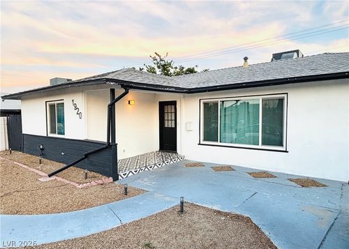 1920 Howard Ave, Las Vegas, NV, 89104-3635 | Card Image