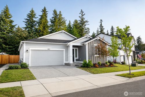 8221 285th Pl Nw, Stanwood, WA, 98292-6529 | Card Image
