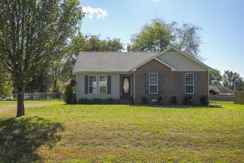 112 Heritage Dr, Portland, TN, 37148-1754 | Card Image