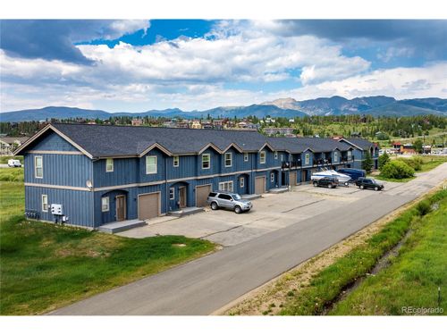 8-105 Elk Creek Dr, Fraser, CO, 80442-5247 | Card Image