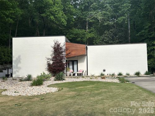 3316 Johnny Cake Ln, Charlotte, NC, 28226-6630 | Card Image