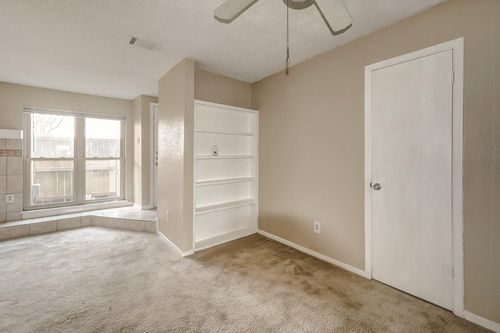 9327 Pagewood Ln, Houston, TX, 77063-5344 | Card Image