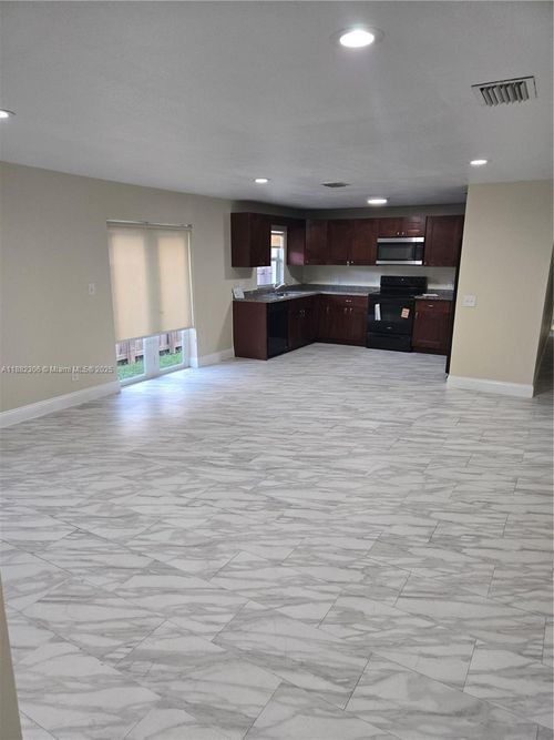 a-2433 Garfield St, Hollywood, FL, 33020-3407 | Card Image