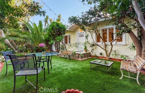  Highland Avenue, Santa Monica, CA, 90405 | Card Image