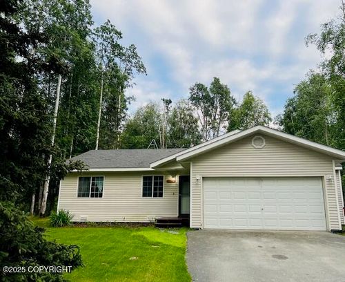 7985 S Settlers Bay Dr, Wasilla, AK, 99623-9871 | Card Image