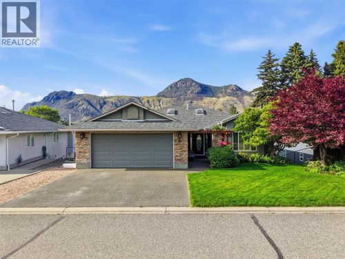 10-1651 Valleyview Dr, Kamloops, BC, V2C0A4 | Card Image