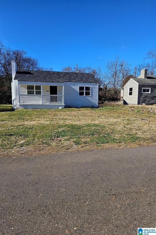 5808 Avenue O, BIRMINGHAM, AL, 35228-1320 | Card Image