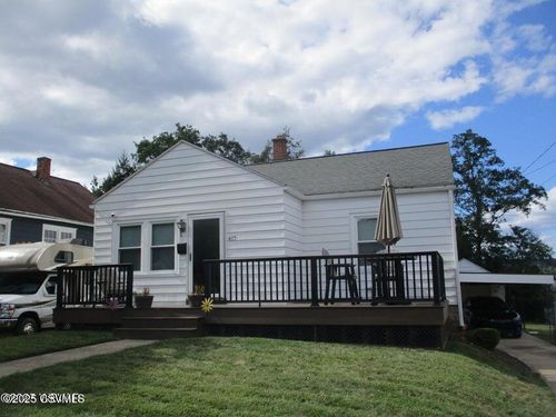 417 E Central Ave, S Williamsport, PA, 17702-7425 | Card Image