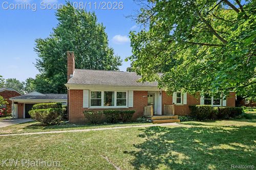33200 Edgegrove, Fraser, MI, 48026-3511 | Card Image