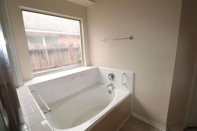 5231 Sherilynn Dr, House other with 3 bedrooms, 2 bathrooms and null parking in Spring TX | Image 24