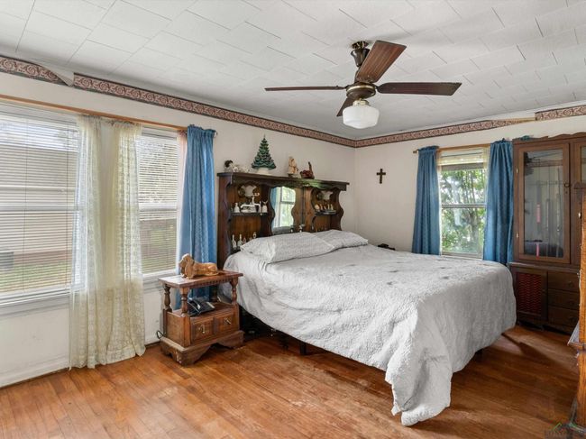 1213 E 1 St, House other with 3 bedrooms, 2 bathrooms and null parking in Hughes Springs TX | Image 13