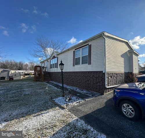 85 Raptor Dr, HANOVER, PA, 17331-8158 | Card Image