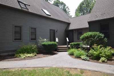 8 - 8 Montrose Drive, Condo with 1 bedrooms, 1 bathrooms and null parking in Stratham NH | Image 3