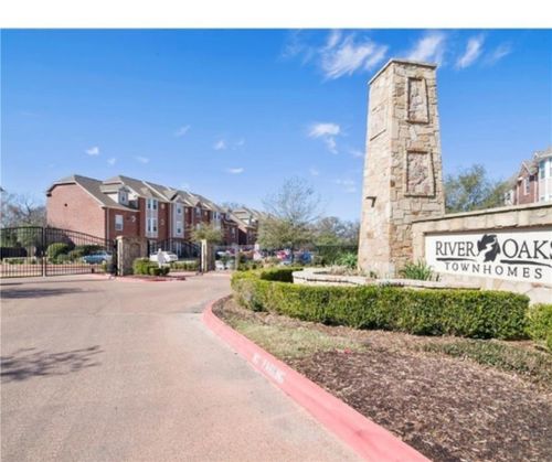 apt-601-305 Holleman Dr, College Station, TX, 77840-7064 | Card Image