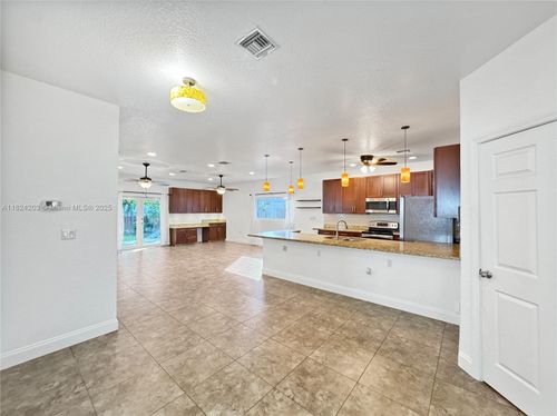 243 Sw 5th St, Dania Beach, FL, 33004-3939 | Card Image