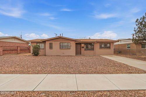 5708 Lexington Dr, El Paso, TX, 79924-7411 | Card Image