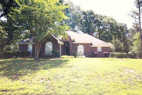 1903 Skylark Cir, Tupelo, MS, 38801-8123 | Card Image