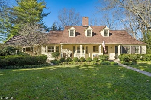 45 Runnymede Rd, Chatham Twp, NJ, 07928-1331 | Card Image