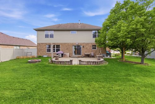 15726 Menominee Court, Manhattan, IL, 60442 | Card Image