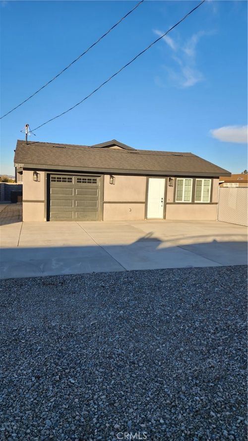 20237 El Nido Ave, Perris, CA, 92571-8766 | Card Image