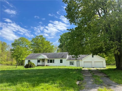 15829 Moseley Rd, Madison, OH, 44057-9407 | Card Image