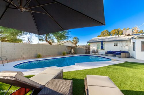 3329 E Palm Ln, Phoenix, AZ, 85008-2941 | Card Image