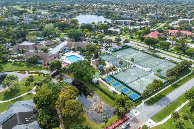 204 - 10092 Cedar Point 204 Boulevard, Condo with 2 bedrooms, 2 bathrooms and null parking in Boynton Beach FL | Image 86