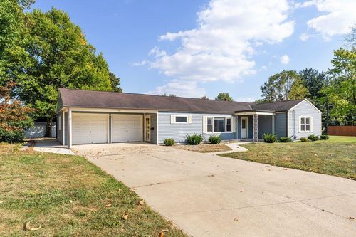 127 Collins Ct, Circleville, OH, 43113-1222 | Card Image