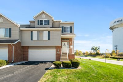 20179 Ash Lane, Townhouse with 4 bedrooms, 2 bathrooms and 2 parking in Lynwood IL | Image 1