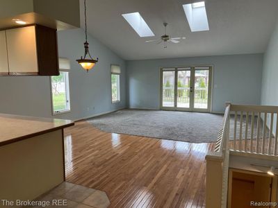 6112 Normandy Drive, Condo with 3 bedrooms, 3 bathrooms and null parking in Saginaw Twp MI | Image 3