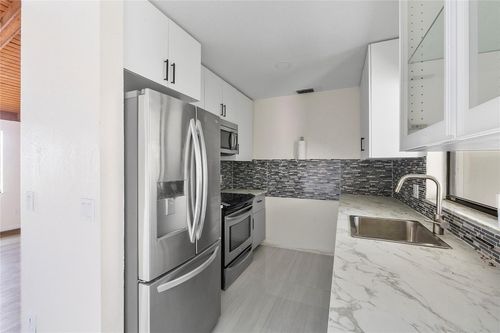 5-3303 Kirk Rd, Lake Worth, FL, 33461-2770 | Card Image