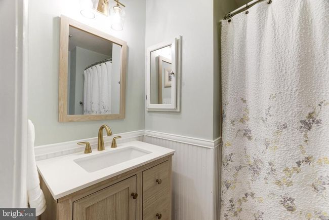 2150 Golf Course Dr, Townhouse with 3 bedrooms, 4 bathrooms and null parking in RESTON VA | Image 23