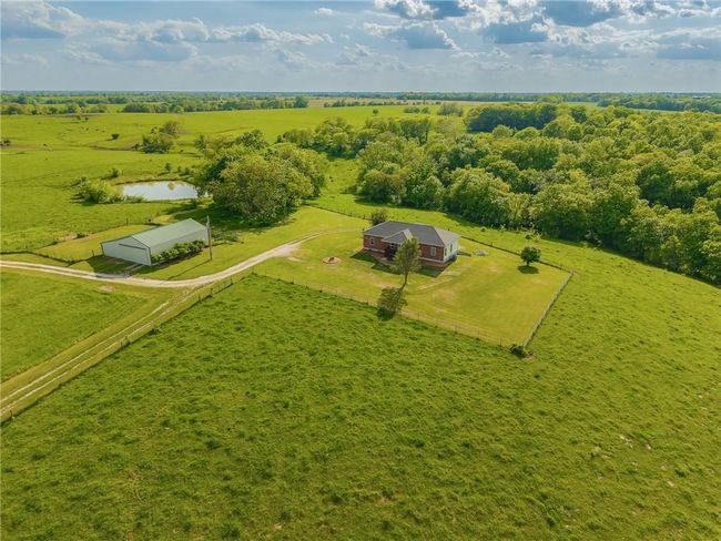 23780 Moberly Rd, House other with 3 bedrooms, 3 bathrooms and null parking in Polo MO | Image 40