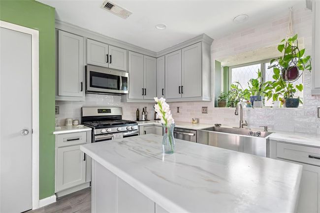 2806 Spring Dusk Ln, House other with 3 bedrooms, 2 bathrooms and 1 parking in Spring TX | Image 16
