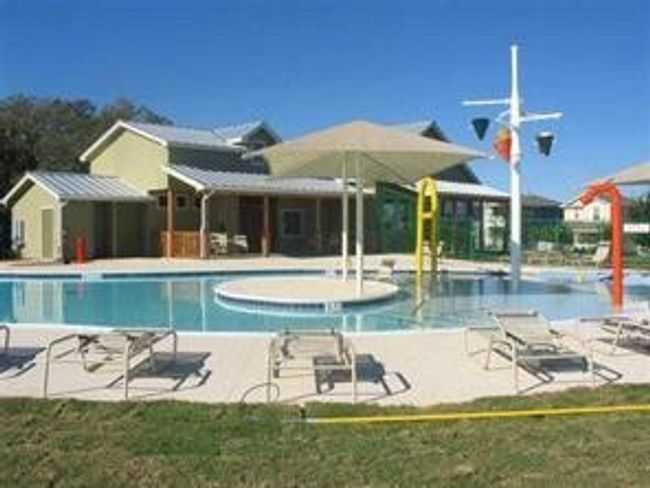 4211 Mather, House other with 4 bedrooms, 2 bathrooms and 2 parking in Kyle TX | Image 27