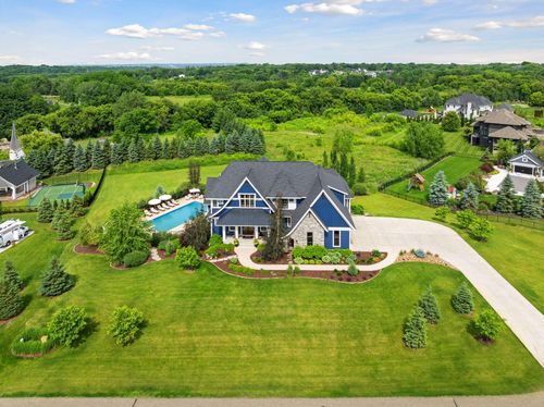 7568 Glen Alcove, Woodbury, MN, 55129-4307 | Card Image
