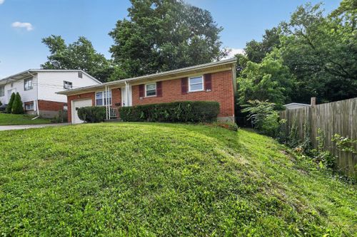 9192 Pippin Rd, Colerain Twp, OH, 45251-3178 | Card Image
