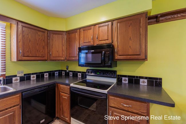 7392 Boulder Bluff, Jenison-32 | Image 8