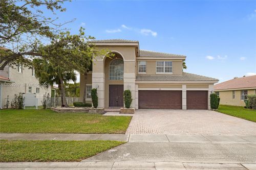 850 Nw 168th Ave, Pembroke Pines, FL, 33028-1481 | Card Image