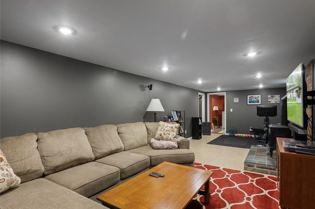 40 Hilltop Ct, House other with 2 bedrooms, 2 bathrooms and null parking in Colchester VT | Image 34