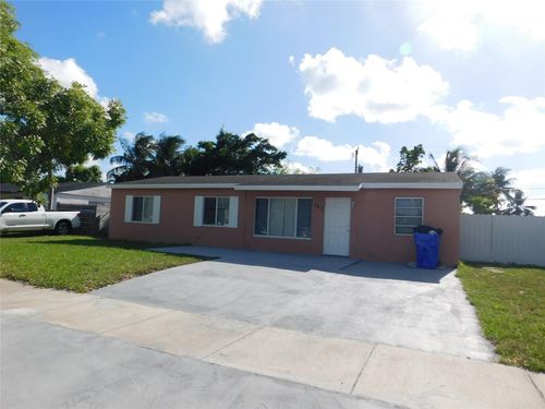 1511 Sw 63rd Ave, North Lauderdale, FL, 33068-4527 | Card Image